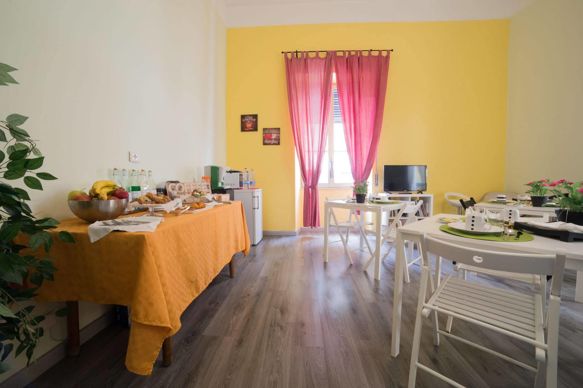 Tra L'Etna E Il Mare B&B CTA Exterior photo